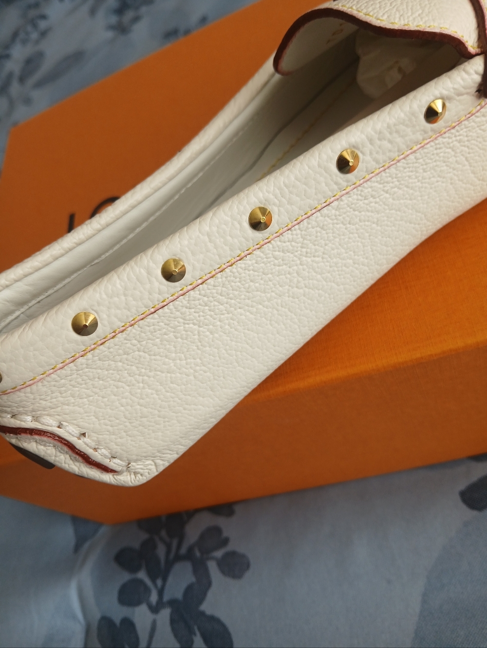 Louis Vuitton Suhali Leather Loafers With Gold Studs - Picture 5 of 7